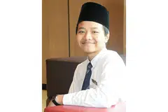 ZAID HISHAM: Bawa pulang empat anugerah.