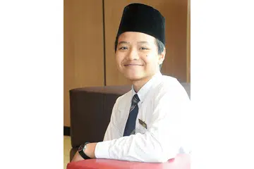 ZAID HISHAM: Bawa pulang empat anugerah.