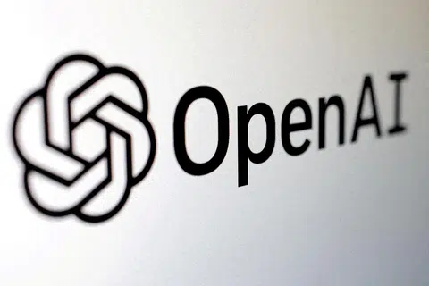 PERJANJIAN: Syarikat OpenAI yang menghasilkan ChatGPT akan bekerjasama dengan penerbit berita, Axel Springer, untuk menyampaikan ringkasan berita menerusi ChatGPT.