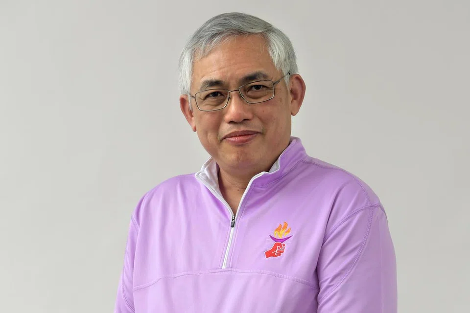 Encik Goh Meng Seng, anggota parti politik pembangkang daripada Parti Kuasa Rakyat, telah diarahkan membuat pembetulan di bawah Akta Perlindungan daripada Kepalsuan dan Manipulasi dalam Talian (Pofma) ekoran dua hantaran di Facebook yang didapati palsu.