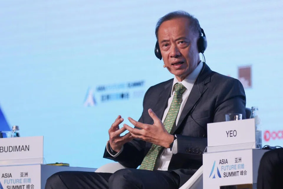 SANGAT MENAKUTKAN: Encik George Yeo berkata sekarang ada perkara palsu yang tersebar kelihatan benar hingga tidak jelas apa yang harus dipercayai, dan ini sangat menakutkan. 