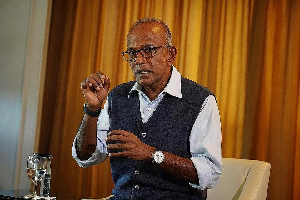 ENCIK K. SHANMUGAM: Pindaan Perlembagaan yang dirancang pemerintah akan memastikan bahawa takrif perkahwinan di negara ini ditentukan Parlimen dan bukan mahkamah. - Foto fail