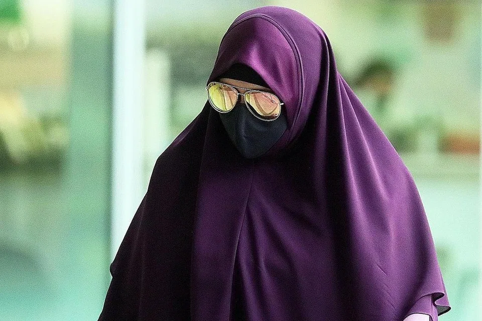 UMMI KALSUM ALI: Mengaku bersalah bagi enam pertuduhan, termasuk sengaja menyebabkan kecederaan parah ke atas pembantu rumahnya dan menganiayai beliau dengan tidak memberinya rawatan perubatan. - Foto BH oleh KELVIN CHNG