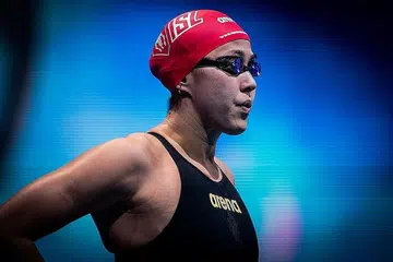 RANGSANGAN TAMBAHAN: Quah Ting Wen berkata program Biasiswa Kecemerlangan Sukan (spexScholarship) tidak akan mengubah rancangan latihannya dengan beliau sasar menempah tempat Sukan Olimpik ketiganya di Tokyo. - Foto PERSATUAN RENANG SINGAPURA