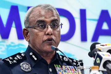 Pengarah Jabatan Siasatan Jenayah Komersial (JSJK) Bukit Aman, Datuk Seri Ramli Mohamed Yoosuf.