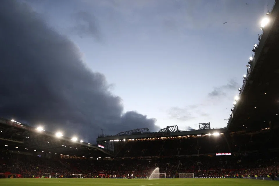 Stadium Old Trafford perlukan suntikan nafas baru. 