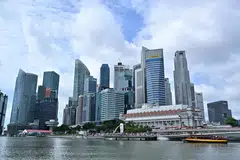 Menurut pakar ekonomi, cadangan tarif bakal Presiden Amerika Syarikat, Encik Donald Trump boleh memburukkan prospek pertumbuhan Singapura atau menimbulkan tekanan inflasi di sini. 