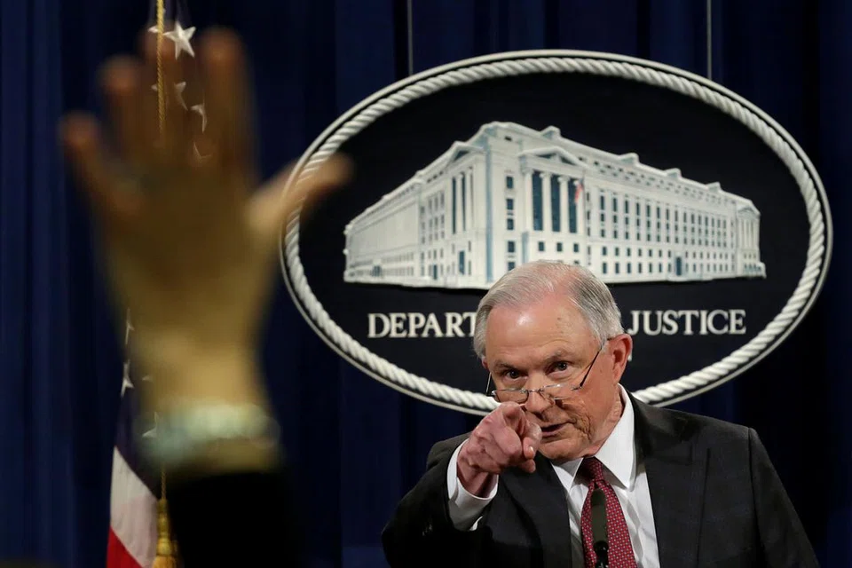 BERCAKAP KEPADA MEDIA: Encik Jeff Sessions semasa satu sidang akhbar di Jabatan Keadilan di Washington, kelmarin. - Foto REUTERS