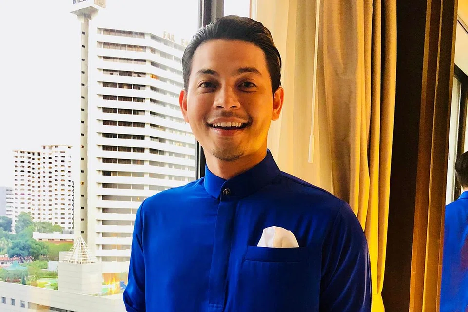 SABAR MENANTI DAN MENGHARUNGI: Sebagai anak seni, Izzue Islam akur kesabaran itu adalah faktor jaya khususnya apabila berdepan dengan tohmahan atau ketika lama menunggu di set penggambaran. - Foto BH oleh HARYANI ISMAIL