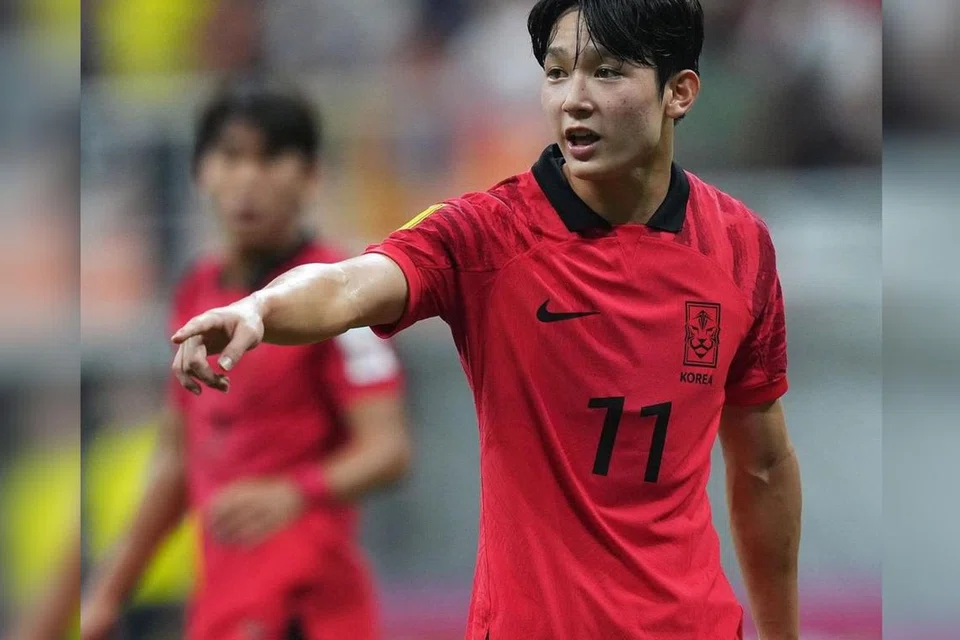 Pada usia 18 tahun, Yang Min-hyuk sudah pun menjaringkan tujuh gol dalam 24 perlawanan senior. 