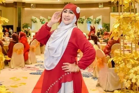 TESSA MARISKA: Tiba-tiba namanya menjadi sebutan kerana video TikToknya mengulas lagu ‘Loneliness’ ciptaan asal peserta ‘America’s Got Talent’, Putri Ariani, menjadi ikutan.