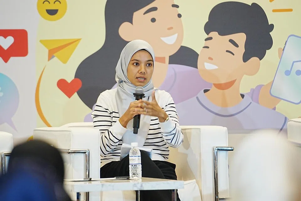 Pegawai Kes Kanan di Unit Penjagaan Selepas (Penyepaduan Semula) AMP, Cik Shafiqah Ashur