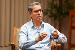 Faishal, dialog terbuka ‘Gaza Dari Lensa Kita’, BH, ZB