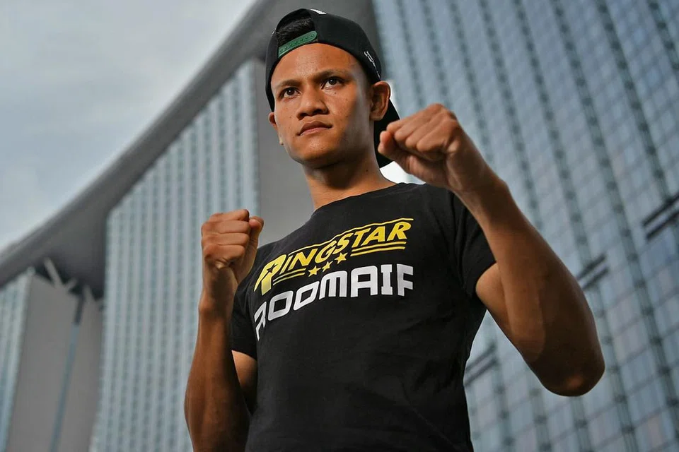 PERLAWANAN BARU: Pertarungan ini diatur selepas Ringstar mengumumkan Februari lalu bahawa perlawanan bagi kejuaraan silver featherweight Majlis Tinju Dunia (WBC) antara Ridhwan dengan Paulus Ambunda, yang dijadualkan pada 29 Mac di Stadium Tertutup Singapura, terpaksa ditangguh. - Foto fail