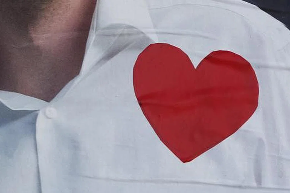 RAHSIA HATI: Walaupun kita nampak seseorang jauh daripada Tuhan, kita usah sampai mencemuh, menghina dan mencacinya sebab kita tidak tahu hakikat hatinya, kita tidak tahu apa yang berlaku pada hidayah Allah kepadanya esok atau lusa selepas kita tidak ada di bumi, kata Mufti. - Foto fail