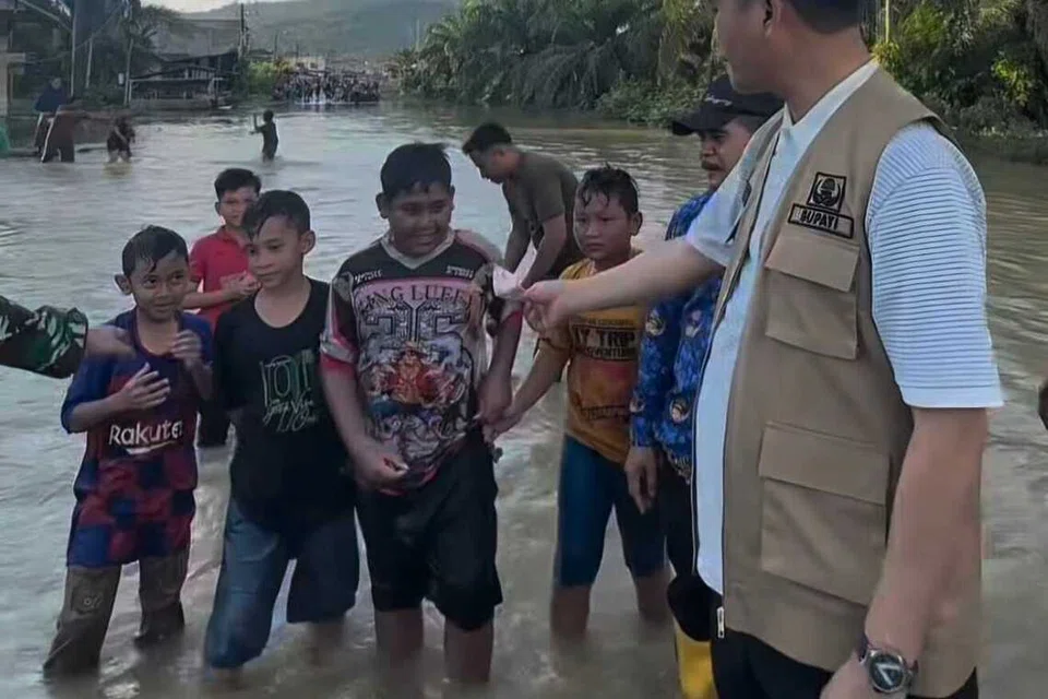 Bupati (Ketua Daerah) Aceh Selatan, Encik Mirwan MS