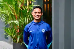Pemain tengah Singa, Saifullah Akbar, gembira dapat menyertai pasukan negara semula setelah empat tahun terlepas peluang. Beliau menyifatkan isteri dan keluarganya sebagai tonggak sokongan yang penting.