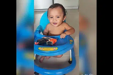 COMEL: Allahyarham Rayyan masih kelihatan ceria kelmarin, sehari sebelum dia meninggal dunia. - Foto FACEBOOK WISH FOR RAYYAN