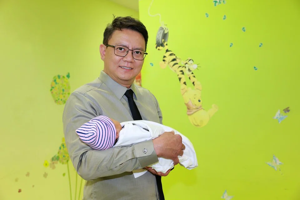 Dr Jazlan Joosoph menganggap tuntutan pekerjaan adalah satu ibadah juga.