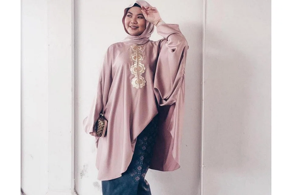 SURYANA NORDDIN: Penyanyi generasi pelapis irama tradisional Singapura ini akan menunjukkan bakat berkeroncong. - Foto INSTAGRAM SURYANA NORDDIN