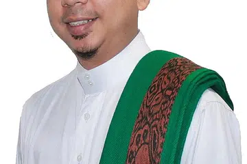 BERI LAYANAN: Ustaz Muhammad Fazli berkata Rasulullah adalah seorang yang sangat penyayang dan sangat mengasihi anak-anak kecil. - Foto ihsan USTAZ MUHAMMAD FAZLI NAIM