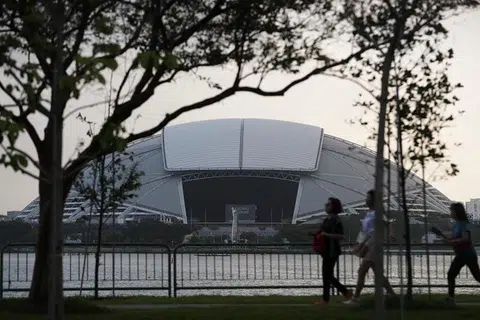 SportSG berkata ia telah mencapai persetujuan bersama dengan SportHub Pte Ltd (SHPL), entiti swasta yang mengendalikan Hub Sukan buat masa ini, dan process penyerahkan itu sudah bermula. - foto fail