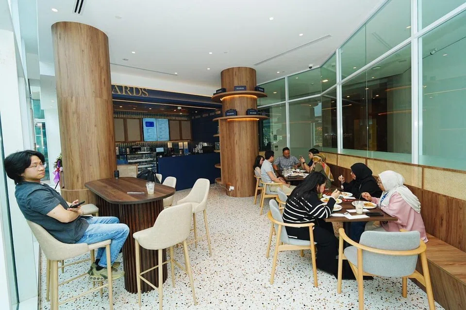 Singapura, Cef Bob, 9 Yards