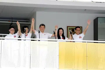 Foo Cexiang; Cik Joan Pereira; Menteri Pendidikan Encik Chan Chun Sing; Cik Rachel Ong,  Menteri Negara (Perdagangan dan Perusahaan), Encik Alvin Tan