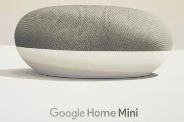 TAWARAN ISTIMEWA: Mulai esok, para pelanggan baru pakej The Straits Times All-Digital atau pakej The Straits Times All-Digital + Print akan turut menerima sebuah Google Home Mini (gambar atas), atau menokok lagi $79 bagi mendapatkan sebuah Google Home.