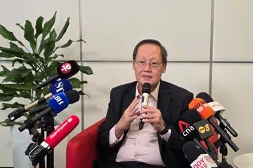 Semasa sesi bertemu media semasa festival OCBC Grow Your Way di kampus OCBC pada 22 Ogos, Menteri Tenaga Manusia merangkap Menteri Bertanggungjawab bagi Tenaga, Sains dan Teknologi, Dr Tan See Leng, berkongsi bahawa syarikat-syarikat seperti Grab, Micron, OCBC, ST Engineering dan Sea Limited bersama anak syarikatnya akan menawarkan peluang latihan berkualiti di bawah Program Pelatih Industri bagi Lepasan Baru (GRIT), termasuk dalam bidang sains data, analitik perniagaan, pemasaran digital dan kejuruteraan.