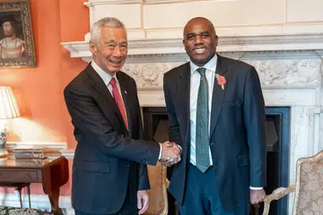 SM Lee, lawatan ke UK, bincang isu pendigitalan, tenaga diperbaharu 