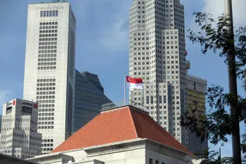 KRTIERIA DIPINDA: Kriteria kelayakan untuk bertanding menjadi calon dalam pilihan raya presiden dipinda pada 2017.