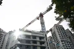 Dalam satu kenyataan Lembaga Perumahan dan Pembangunan (HDB) pada 4 Oktober, lebih 1,900 flat tersebut akan ditawarkan dalam 10 daripada 15 projek Bina Ikut Tempahan (BTO) yang akan dilancarkan.