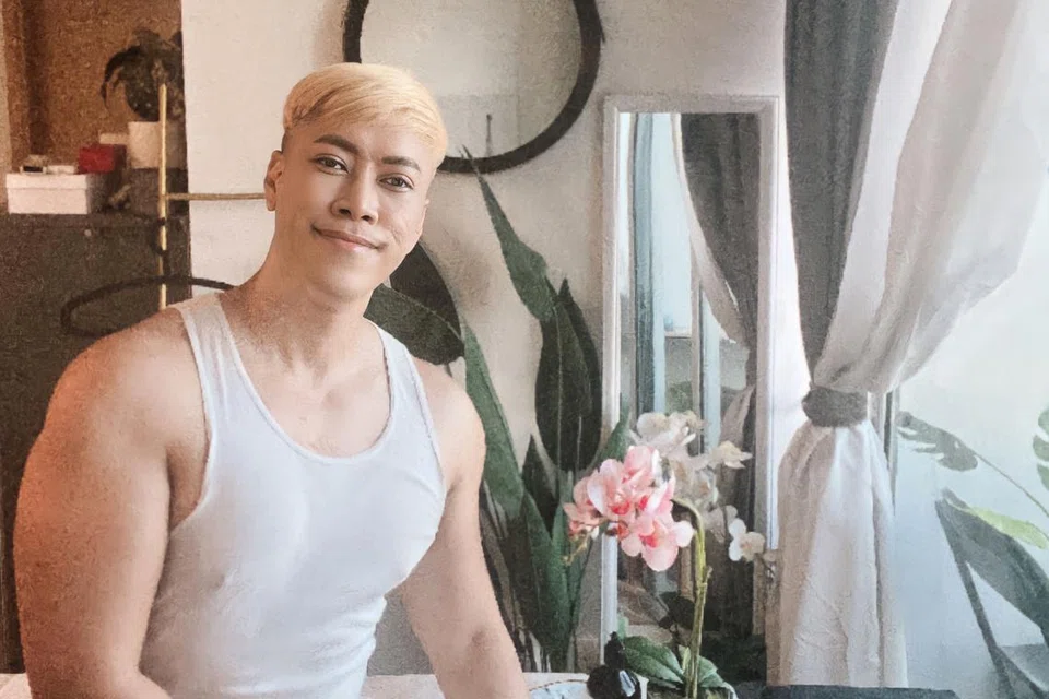 KHUSUS BAGI KAUM ADAM: Encik Erwin Mahdar memulakan syarikat khidmat rawatan spa, Daddy’s Care Spa for Men, yang merangkumi khidmat rawatan urut badan, wajah dan kepala serta pengelupasan badan.