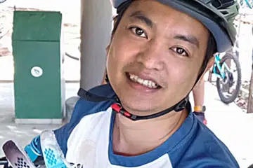 REBAH SEMASA ACARA: Encik Zulkifli Rosli dilaporkan rebah dalam acara itu.