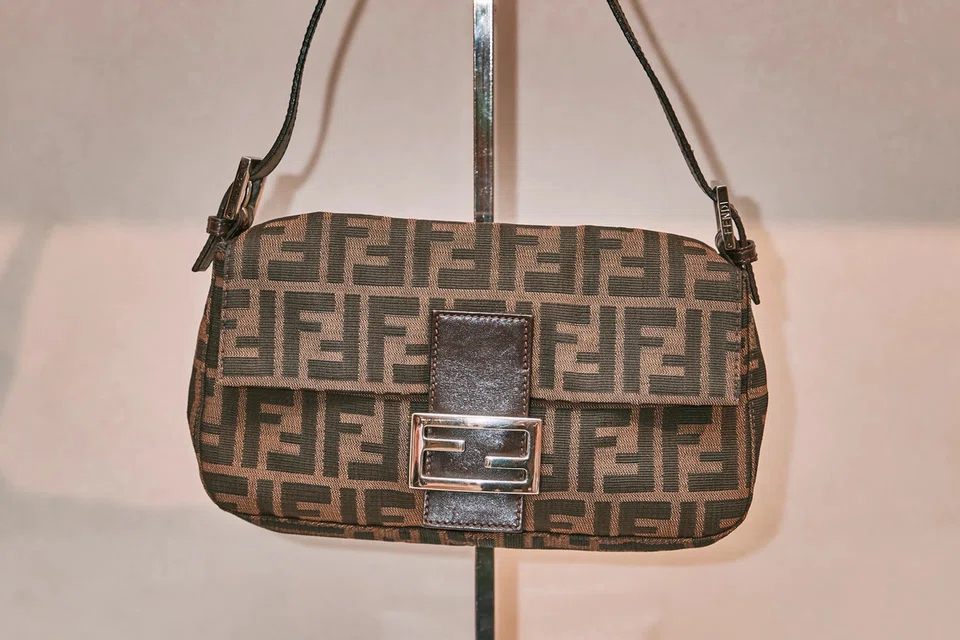 beg mewah, 2000-an, y2k, carousell luxury 