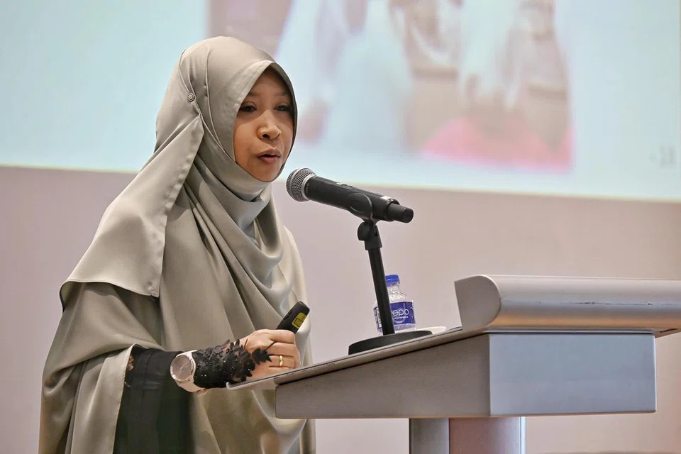 Anggota bersekutu Jawatankuasa Fatwa, Ustazah Dr Sakinah Saptu, menjelaskan bahawa jawatankuasa itu mendapati fatwa yang membolehkan pasangan Islam untuk menjalani ujian saringan pembawa bagi penyakit genetik yang serius disokong oleh banyak dalil daripada Al-Quran dan hadith Nabi. 