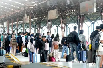 Cabaran 2025  lebih besar kerana Aidilfitri kebetulan jatuh pada acara Nyepi, Hari Senyap masyarakat Hindu di Bali, dan pemerintah sedang mempertimbangkan untuk menyesuaikan cuti sekolah bagi menguruskan peningkatan jumlah pengembara.