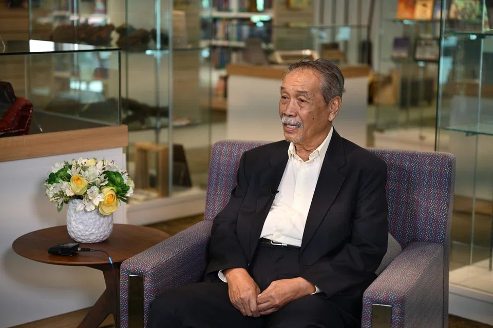 Encik Yatiman Yusof berkata dalam Ceramah Arif Budiman pada 25 Julai bahawa mewujudkan kalangan yang proaktif dalam menyemai semangat cinta bahasa Melayu dan usaha membina kewibawaan bahasa itu perlu kerana ia unsur penting dalam mengukuhkan jati diri orang Melayu.