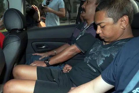 Muhammad Faizal Md Jamal (atas) dituduh membunuh Encik Satheesh Kumar Manogaran di St James Power Station. 