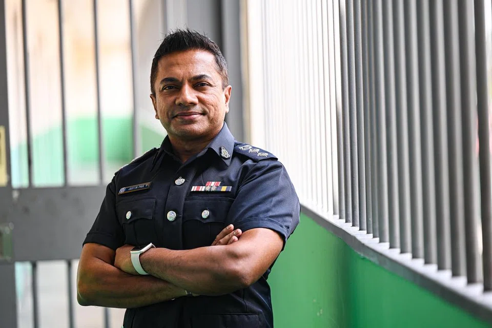 Penolong Pengarah Kanan, Divisyen Pemulihan dan Pengintegrasian (RRD), Cawangan Perkongsian Masyarakat dan Dasar Keluarga (CPFP), Superintendan (Supt) 1A Justin Paul Vikneswaran berkata inisiatif seperti Pengesahan Video Hari Bapa untuk Bapa yang Dipenjara memberi dorongan kepada banduan untuk berubah dan memainkan semula peranan penting sebagai bapa dalam kehidupan anak-anak mereka.