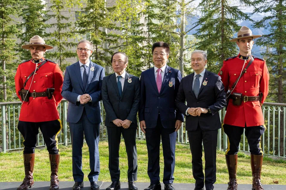 kumpulan negara G7, ekonomi, sejagat