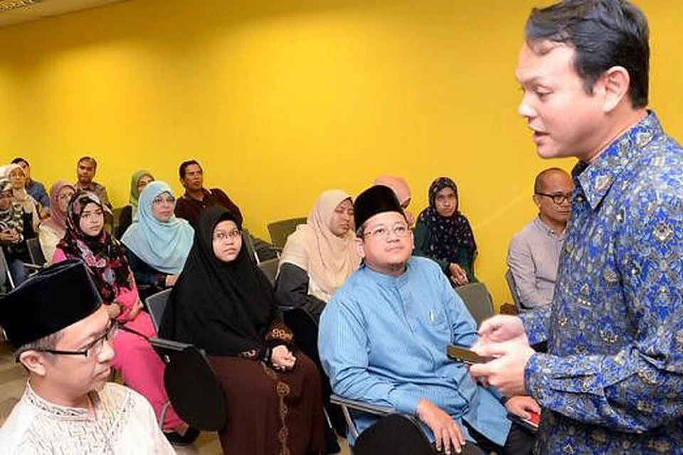 KEKALKAN IDENTITI ISLAM SINGAPURA: Encik Zaqy berkata Singapura telah membuat pelaburan besar dalam menggalak dan memelihara keharmonian dalam sebuah masyarakat berbilang kaum dan agama. - Foto JOHARI RAHMAT