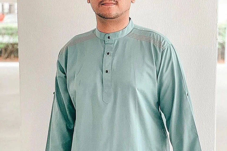 PIKUL TUGAS TAMBAHAN: Penyanyi Wawan Husen yang turut tampil dengan persembahan solo turut terlibat dalam pembikinan produksi ini dan ditugaskan sebagai Penyelaras Kreatif bahagian audio. - Foto VARIASI PERFORMING ARTS 