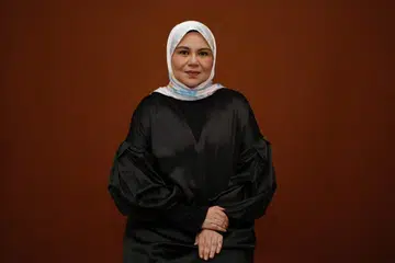 Meski pada awalnya rasa terikat dengan kerjaya seni yang dianggap ‘membunuh’ kreativiti ibu bapanya, Datuk Ahmad Daud dan Datin Saadiah Bahrom, Fazlina Ahmad Daud, menyifatkan seni mencoraknya agar lebih memahami kemanusiaan menerusi watak yang dibawa.