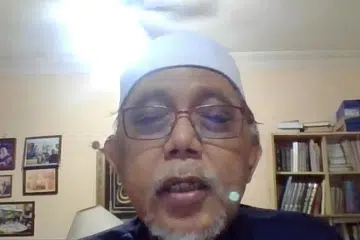 PADAH JIKA ABAI: Menurut Ustaz Mohamad, jika nilai Islam, iman dan ihsan diabai, ia boleh membawa masyarakat kepada perpecahan atau pergaduhan kerana semua nilai itu ada kaitan dengan kehidupan manusia. - Foto BH oleh AFIRA NAQILLA