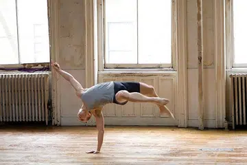FIVE DANCES (AMERIKA)
