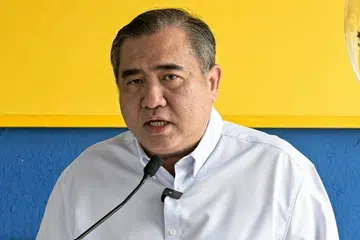 Menteri Pengangkutan Malaysia,  Anthony Loke, nombor pendaftaran istimewa ‘H’ 