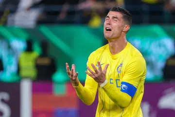 Tonggak Al-Nassr, Cristiano Ronaldo, memberi reaksi semasa perlawanan suku akhir menentang Al-Ain yang ditentukan menerusi tendangan penalti dan menyaksikan Al-Nassr tersingkir.  