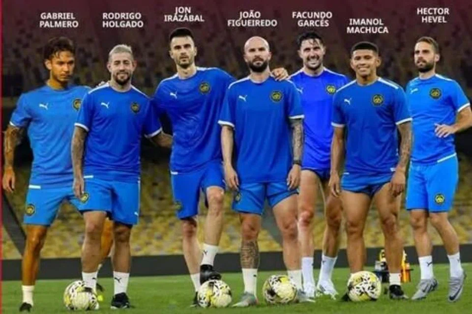 Persekutuan Persatuan Bola Sepak Antarabangsa (Fifa) berkata hasil siasatan mereka mendapati datuk dan nenek tujuh pemain yang digantung daripada skuad Malaysia sebenarnya dilahirkan di Sepanyol, Argentina, Brazil dan Belanda, dan bukan di Malaysia seperti yang didakwa.